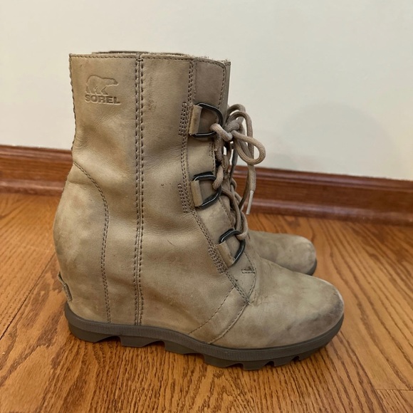 Sorel Shoes - Sorel Joan Of Arctic Wedge II Boots Womens 8